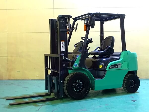 1.5tディーゼルフォークリフト。人気のフォークシフターを搭載した中古車両。