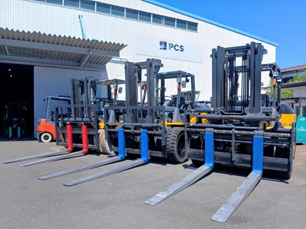大阪でレンタル可能なPCSの大型フォークリフト6t・8t・10tクラス