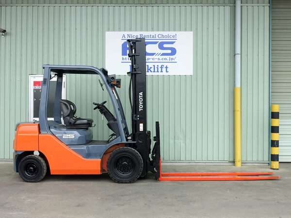 52-8FD25 2.5トン ディーゼル 【中古フォークリフトのPCS】