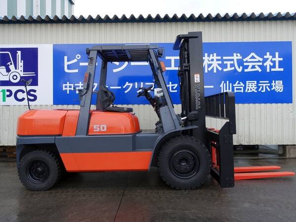 02-6FGA50 5.0トン ガソリン 【中古フォークリフトのPCS】