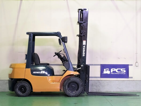 42-7FG25 2.5トン ガソリン 【中古フォークリフトのPCS】