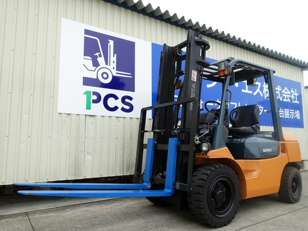 大幅値下げトヨタ 3t フォークリフト7FGK30ガソリン 3m MT 8，290h 