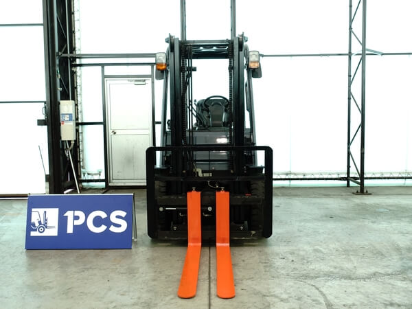 02-8FGL25 2.5トン ガソリン 【中古フォークリフトのPCS】
