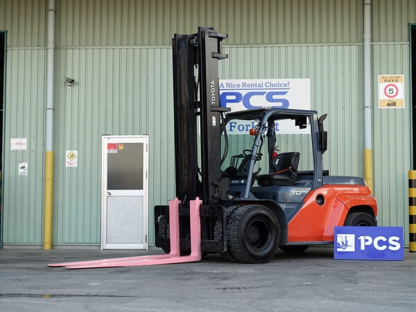 8FD70 7.0トン ディーゼル 【中古フォークリフトのPCS】