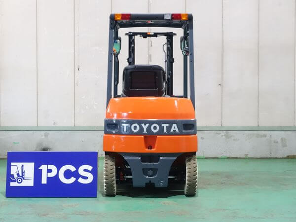 8FB15 1.5トン バッテリー 【中古フォークリフトのPCS】