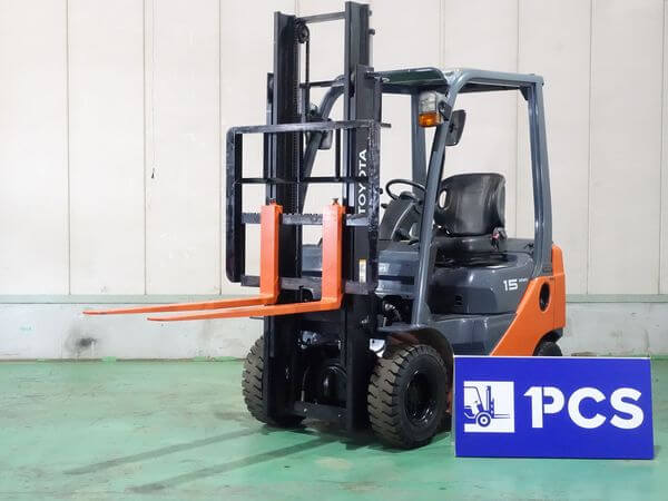 只今商談中！!トヨタ　中古　フォークリフト1.5㌧ガソリン（4FGL15）　30万　売ります。 8FG15 1.5トン ガソリン 【中古フォークリフトのPCS】