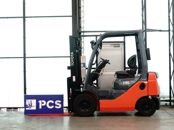 フォークリフト トヨタ 1,5TON （日本その他 日本 TCMバッテリー 