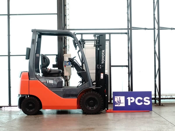 42-8FDL15 1.5トン ディーゼル 【中古フォークリフトのPCS】