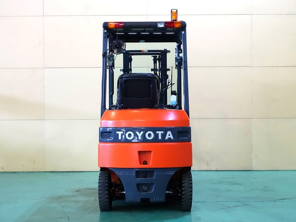 8FBH18 1.8トン バッテリーカウンター 【中古フォークリフトのPCS】