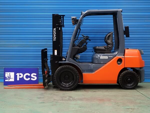 8FGL25 2.5トン ガソリン 【中古フォークリフトのPCS】