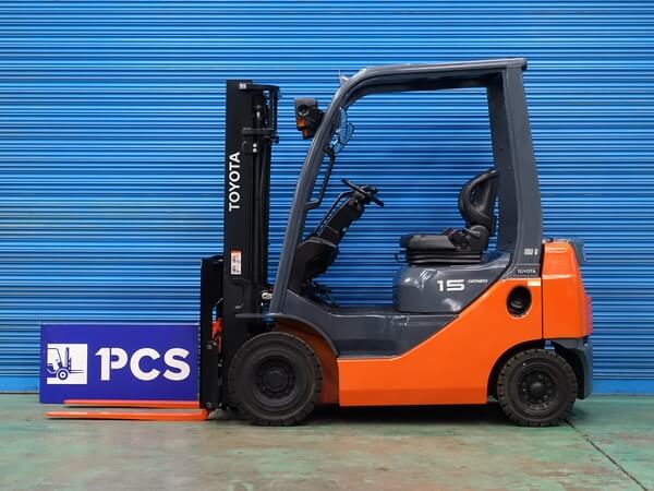 トヨタ 02-8FD15