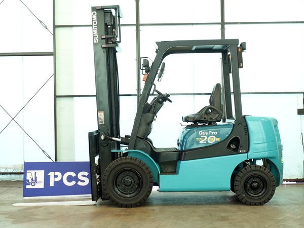 02-8FD20 2.0トン ディーゼル 【中古フォークリフトのPCS】