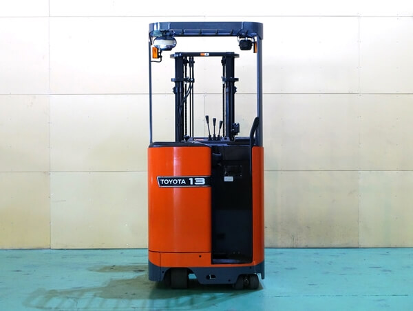 8FBRK13 1.3トン バッテリーリーチ 【中古フォークリフトのPCS】