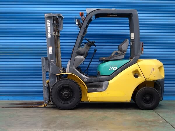 コマツ FG20C-15