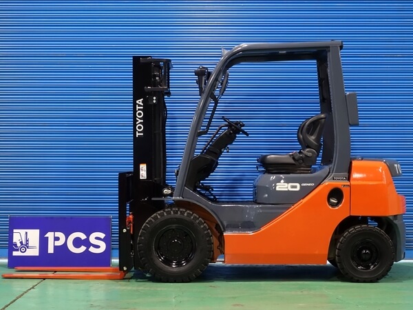 トヨタ 02-8FG20