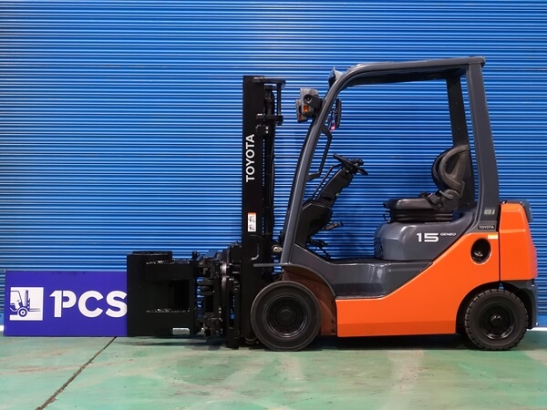 トヨタ 02-8FD15