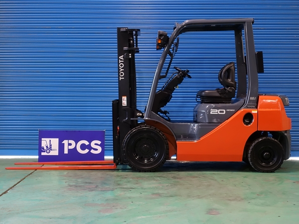トヨタ 02-8FDL20