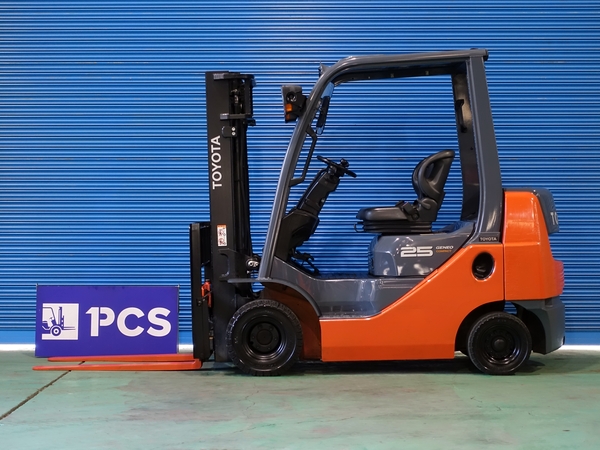トヨタ 02-8FGK25