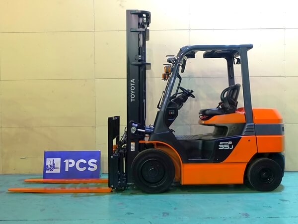 中古フォークリフト販売 【フォークリフトのPCS】