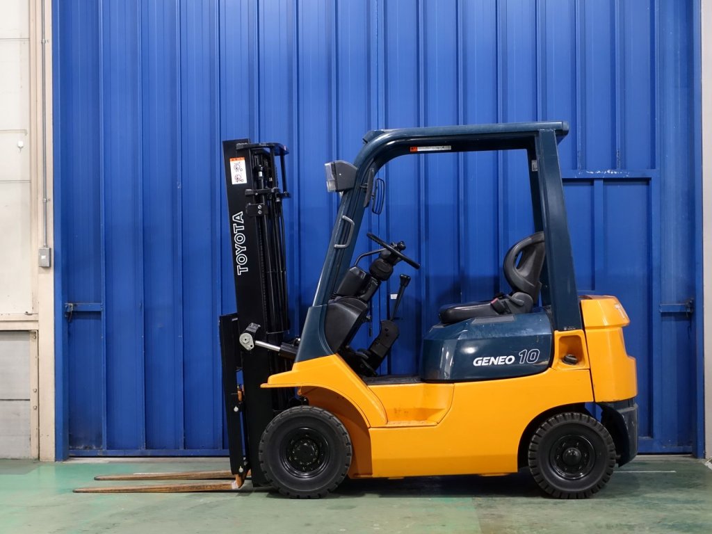 トヨタ 7FGL10