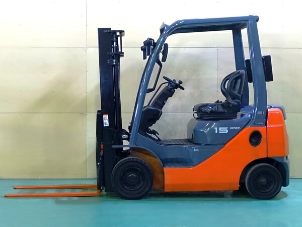 トヨタ 02-8FDL15