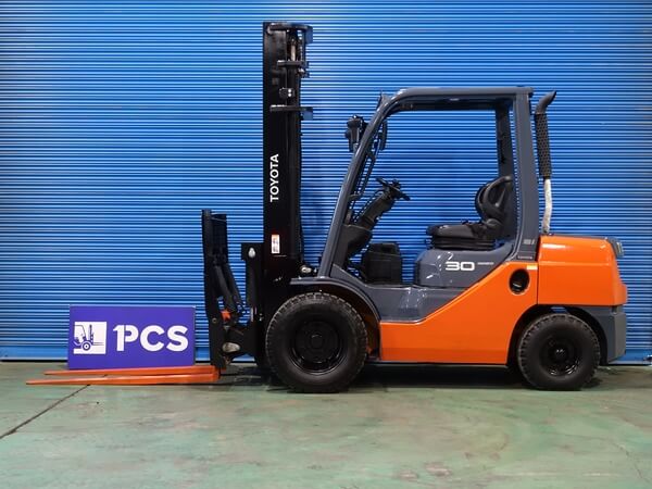 トヨタ 02-8FD30