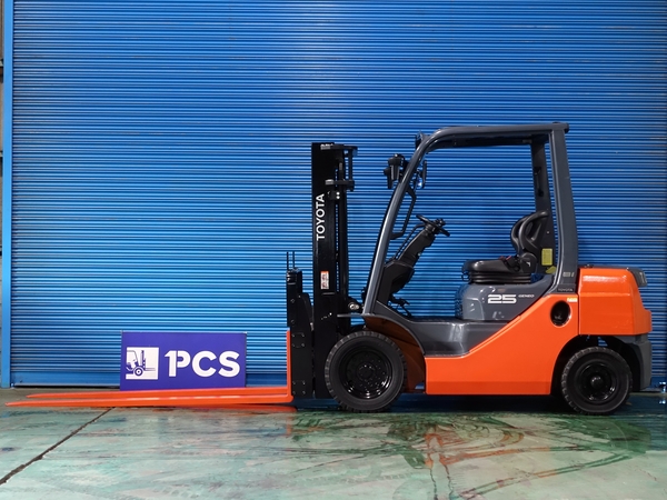 トヨタ 02-8FD25