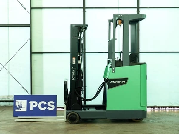 トヨタ 8FBR15