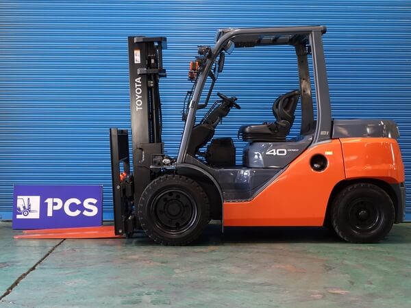 トヨタ 8FD40