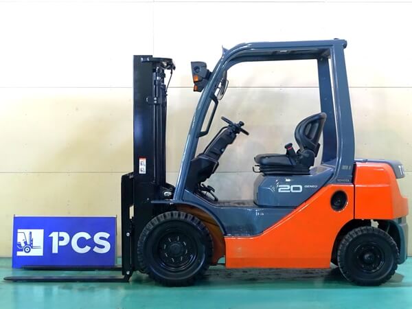 トヨタ 02-8FD20