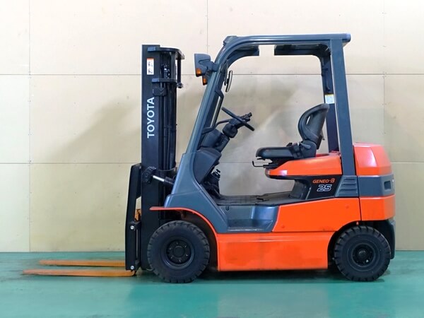 トヨタ 7FB25