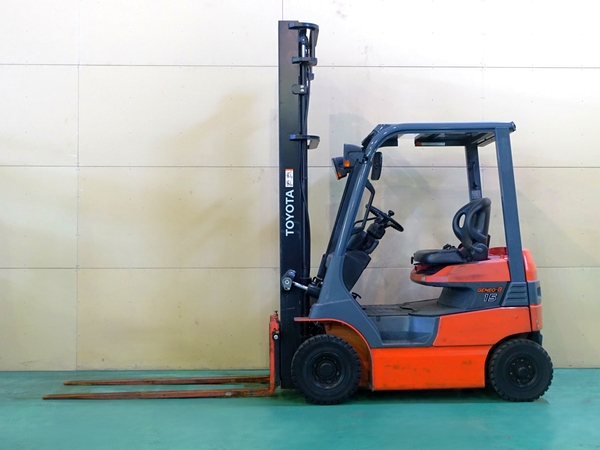 トヨタ 7FB15