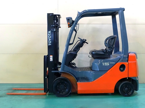 トヨタ 02-8FD15