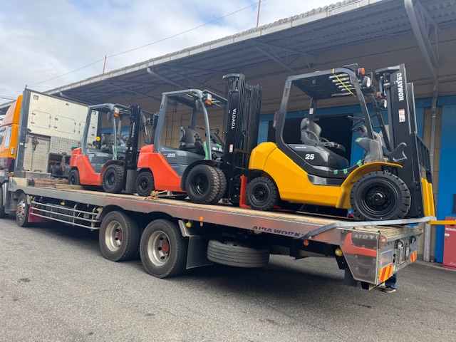 中古車販売業　N様