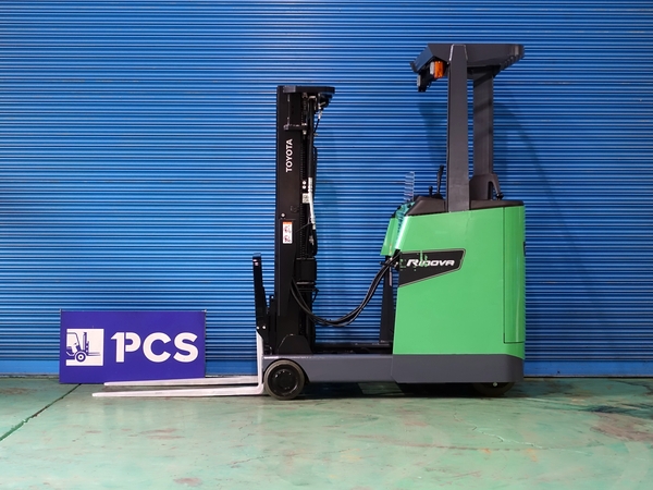 トヨタ 8FBR15