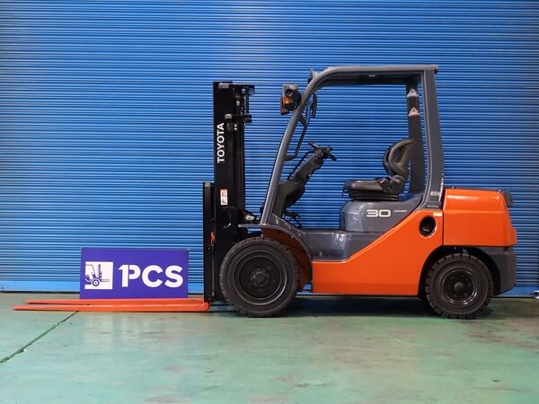 トヨタ 02-8FD30