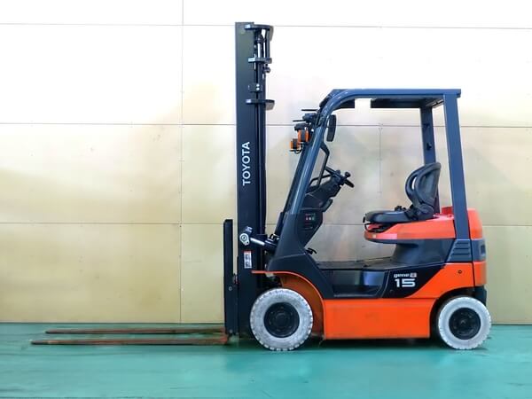 トヨタ 8FB15
