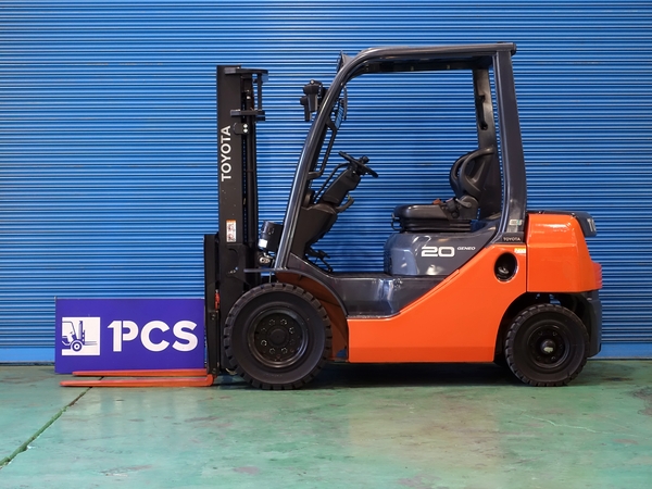 トヨタ 02-8FD20